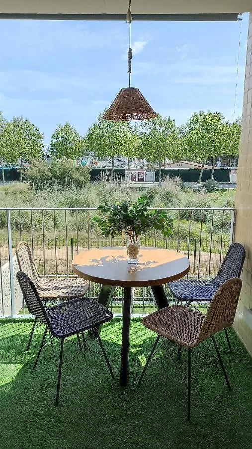 Apartamento Familiar Con Piscina Cerca De La Playa Appartamento Platja d'Aro Spagna